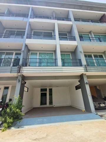 ให้เช่าทาวน์โฮม4ชั้น277ตร.ม.ใกล้แฟชั่นไอแลนส์MRTวงแหวนรามอินทรา ย่านรามอินทรา