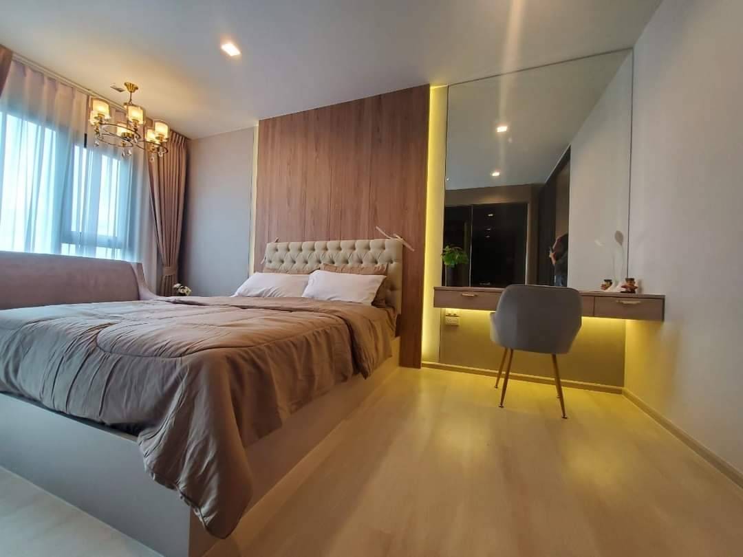 Life One Wireless Comfortable Peaceful Convenient 29th Floor BTS PloenChit