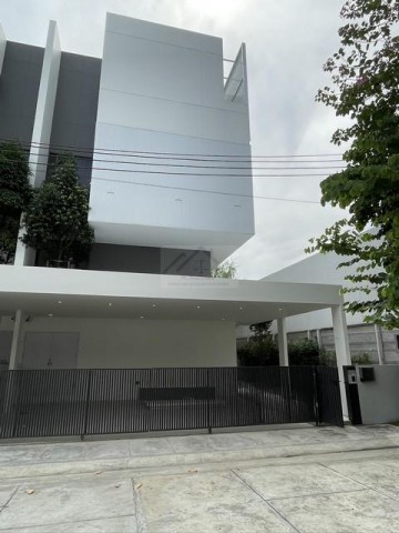 HR 10290 ให้เช่าโฮมออฟฟิศ 3.5 ชั้น หลังมุม 270 ตรม. อาคิน วิภาวดี ถนนวิภาวดีรังสิต ดอนเมือง ใกล้ทางด่วน ใกล้ดอนเมือง พร้อมเฟอร์นิเจอร์