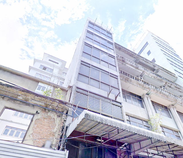 ถูกที่สุดใน ทรงวาด 8 ชั้น ช่องลิฟต์พร้อม แม่น้ำเจ้าพระยา 172 ม.  MRTสามยอด MRTวัดมังกร 610ม. สัมพันธวงศ์ ท่าน้ำราชวงศ์ 7นอน 3-4น้ำ  เยาวราช