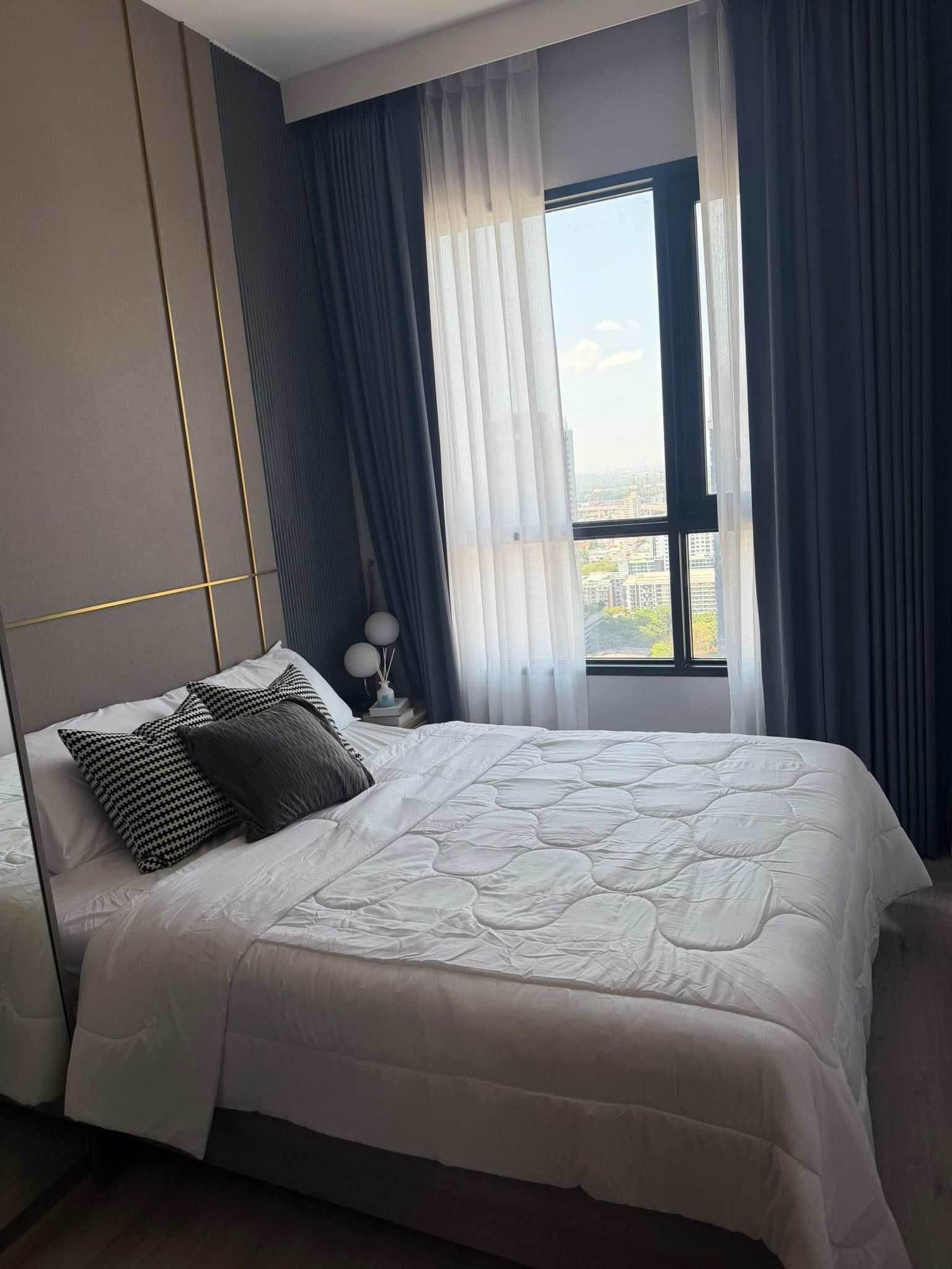 KnightsBridge Prime Onnut Beautiful View Clean 33rd Floor BTS Onnut