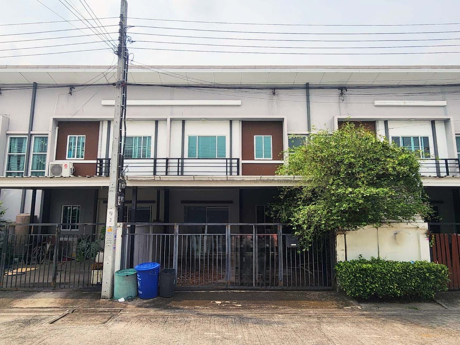 ขาย ทาวน์เฮ้าส์ ไลโอ รัตนาธิเบศน์-เวสต์  อำเภอ บางใหญ่ นนทบุรี