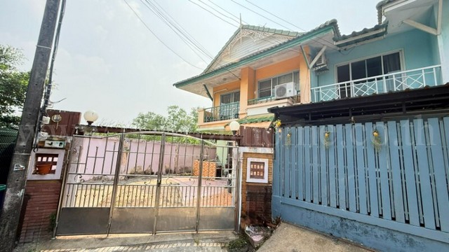 ลดราคา ทาวน์เฮ้าส์ บ้านพฤกษา 12 รังสิต - คลองสาม ทำเลดี ราคาถูก หลังมุม