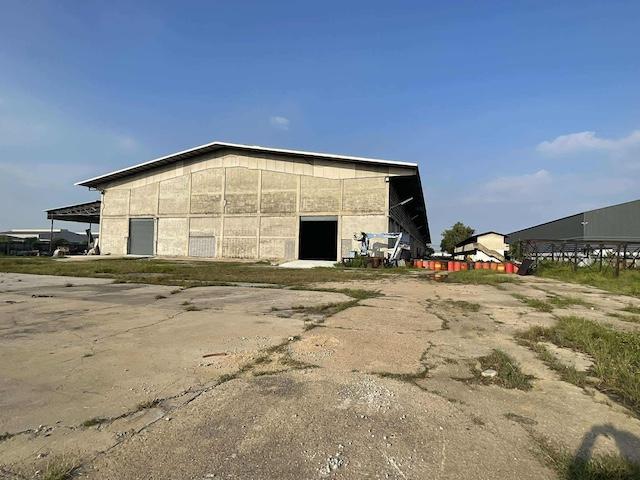 BR 1606 ให้เช่าโกดังขนาดใหญ่ 2640 ตร.ม. ติดถนน 340 สุพรรณบุรี บางบัวทอง พื้นที่สีม่วง รถใหญ่เข้าได้