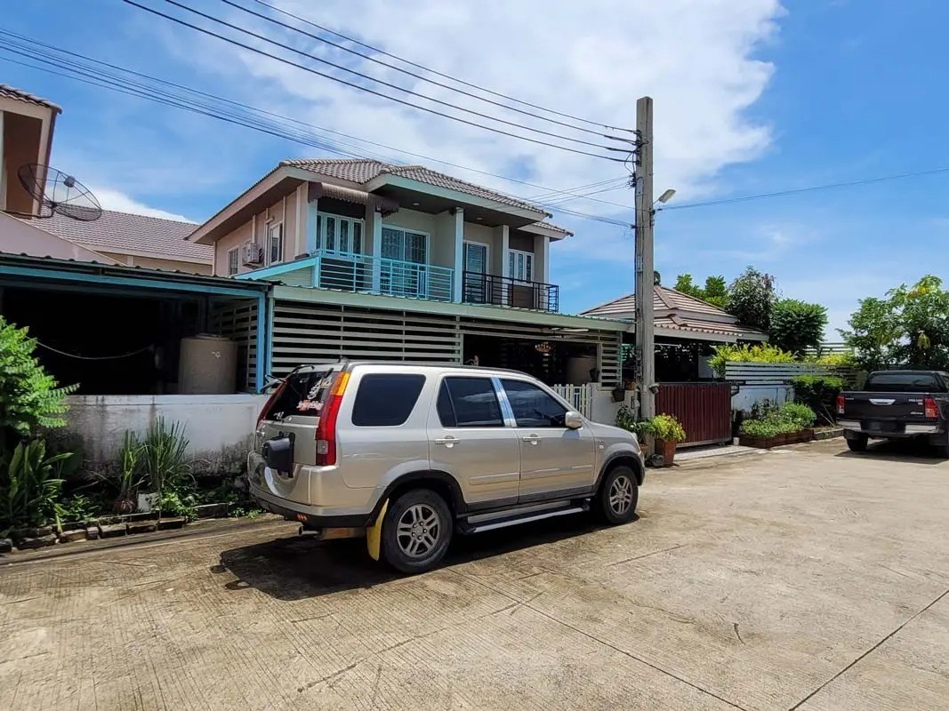 ขาย ทาวน์เฮ้าส์ ทรัพย์มั่นคง เฟส 5 บางบ่อ อำเภอ บางบ่อ สมุทรปราการ