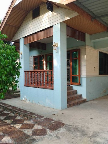 บ้านเดียวชั้นเดียว ยกพื้นสูง 1 เมตร อยู่หมู่บ้านประทับใจ ต.ดาวเรือง อ.เมือง จ.สระบุรี