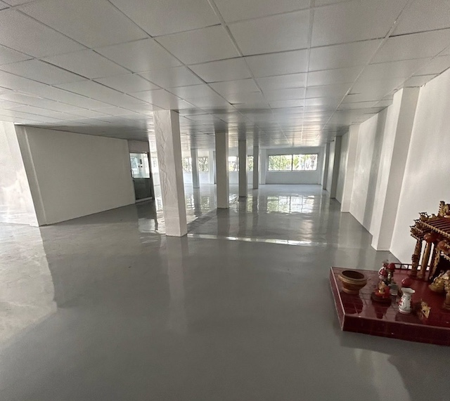 BST1028 ขายและให้เช่าโกดัง 4 ชั้น พระสมุทรเจดีย์ สมุทรปราการ พื้นที่คลังสินค้าขนาดใหญ่ 3000 ตารางเมตร