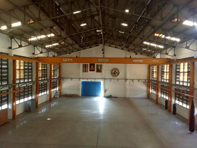 BR 1712 ให้เช่าโกดังพร้อมออฟฟิศ 1100 ตรม ย่านลาดกระบัง ถนนศรีนครินทร์-ร่มเกล้า ใกล้สนามบินสุวรรณภูมิ