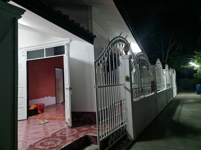 ที่ดินบ้านพร้อมโอนเจ้าของขายเอง ขายบ้านเดี่ยว เมืองสมุทรสาคร  36 วา ชั้นเดียว บางหญ้าแพรก