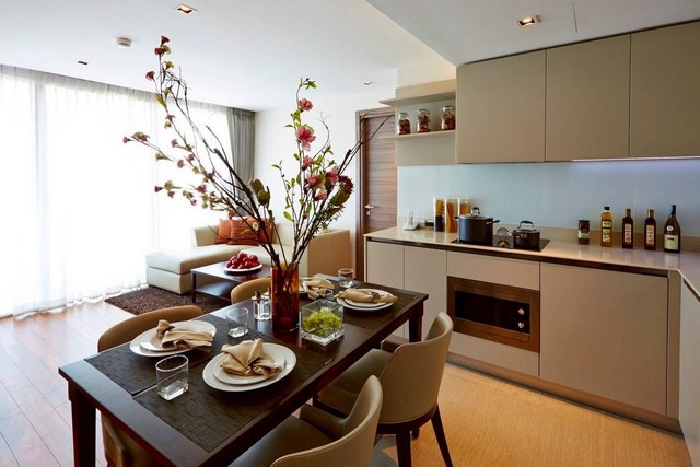 ให้เช่า คอนโด The Residence @61 ทองหล่อ ขนาด 72 ตร.ม. 2 นอน 1 น้ำ พร้อมห้องทำงาน ตกแต่งครบ พร้อมแม่บ้าน ใกล้ BTS เอกมัย 75000