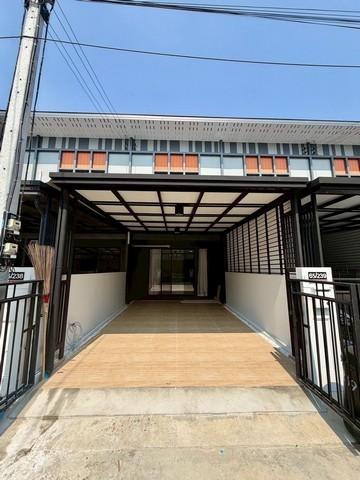 ให้เช่าทาวน์เฮาส์ 2 ชั้น 16 ตร.ว. หมู่บ้าน maple ราชมงคล คลอง 6 ใกล้เทคโนราชมงคลธัญบุรี