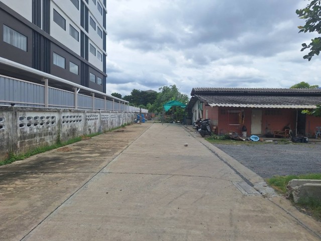 ขายที่ดินเปล่า 99 ตรว. ใกล้สถานีรถไฟฟ้าหลักหก โรงเรียนสายปัญญารังสิต