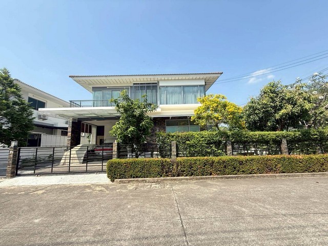 ขายบ้านเดี่ยว เพอร์เฟคเพลส  เเจ้งวัฒนะ เนื้อที่ 81.1 ตร.ว. หลังมุม