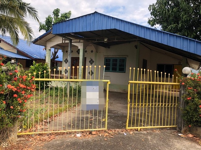 ขายบ้านพร้อมที่ดิน ซอยหลังวัดใหญ่ท่าเสา ถนนธรรมาภิบาล อำเภอเมืองอุตรดิตถ์  อุตรดิตถ์