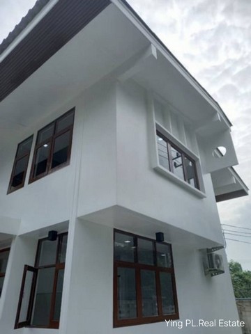 ให้เช่า บ้านเดี่ยว รีโนเวทแล้วทั้งหลัง ซอยพงษ์เพชรนิเวศน์ ประชาชื่น พร้อมอยู่