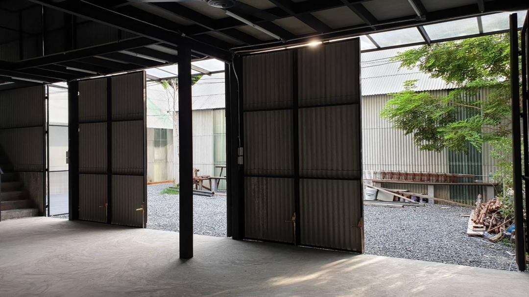 BR 1539 ให้เช่าโกดังพื้นที่ 100 ตรม. มีชั้นลอย ซอยลาดพร้าว  รัชดา ใก้ล MRTลาดพร้าว