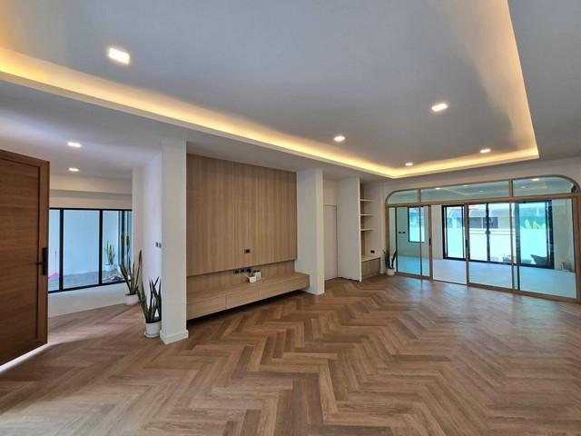 ขาย บ้านเดี่ยว หมู่บ้านเมืองเอก 3 ใกล้ ม.รังสิต ใกล้มหาวิทยาลัย ตลาด สนามบิน ห้างสรรพสินค้า เหมาะพักอาศัยและโฮมออฟฟิศ