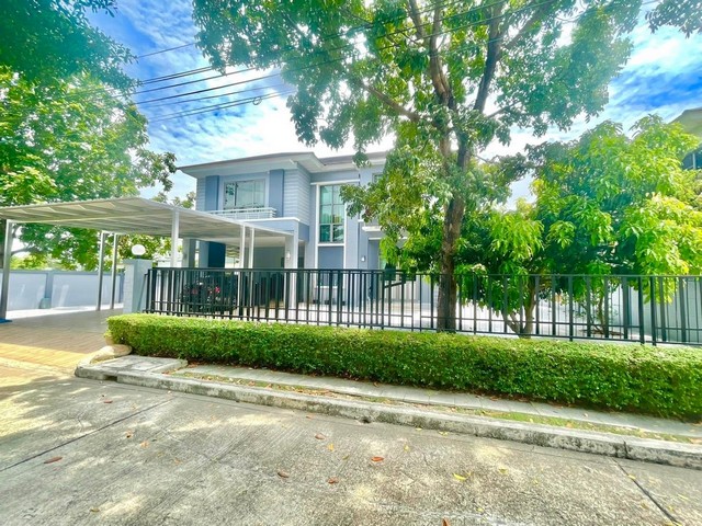 ขาย Perfect Masterpiece Rama 9 บ้านวิวทะเลสาบ ที่ดิน 99.6 ตร.ว. พื้นที่ 241 ตร.ม. 27 ล้านบาท
