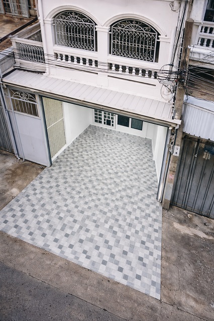 เซ็นทรัลพลาซ่า พระราม 3 BTS ช่องนนทรี 2.4 กม. บ้าน 3 ชั้นพร้อมดาดฟ้า สาธุประดิษฐ์17-27 ให้เช่าทาวน์โฮม 3 นอน 3 น้ำ ใจกลาง CBD สาทร