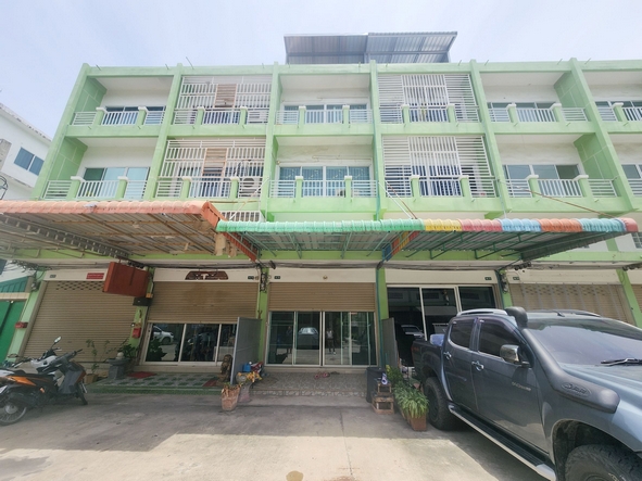 ให้เช่าอาคารพาณิชย์ 3 ชั้นครึ่ง ซอย เทียนทะเล 20 เหมาะเปิดบริษัท หรือ ทำการค้า เฟอร์ ครบ