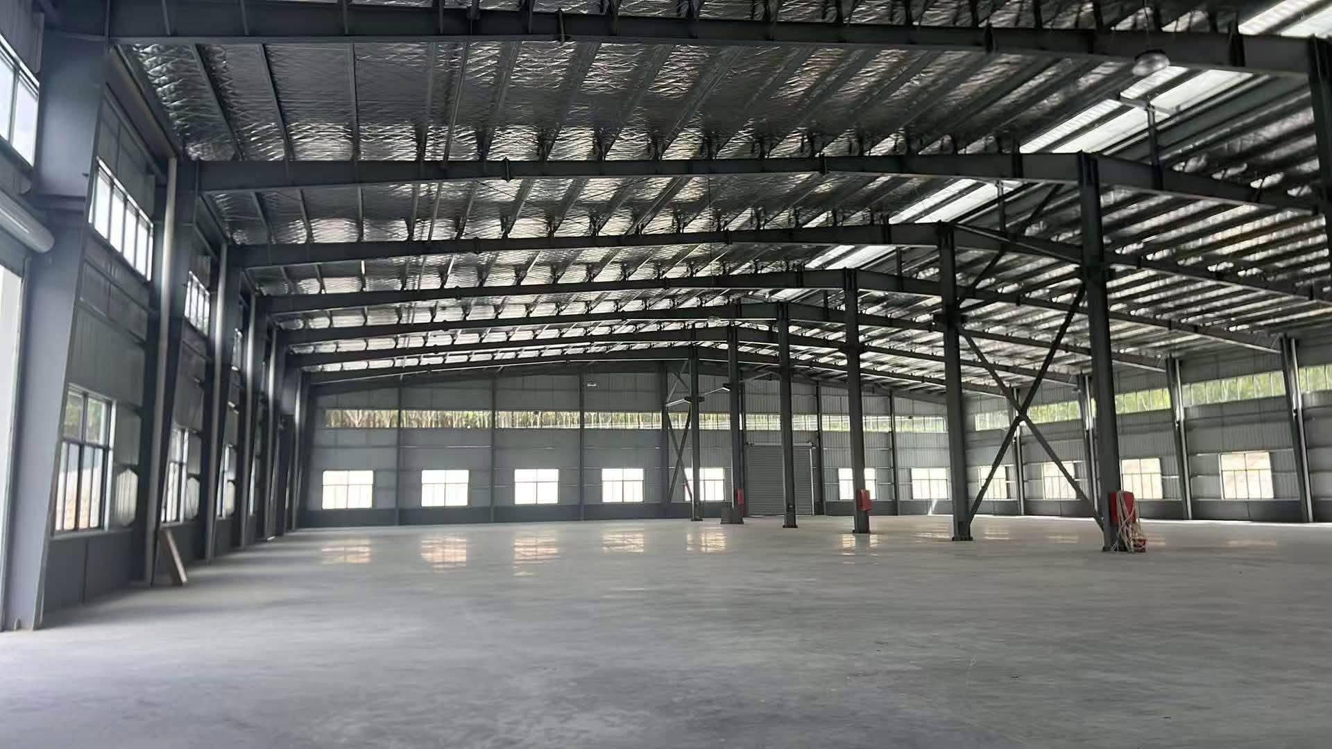 ให้เช่าโกดังใหม่  ใกล้นิคมอมตะซิตี้ 1 กิโลเมตร นิคมพัฒนา ระยอง   พื้นที่  3600 ตรม.พื้นที่สีม่วงลาย