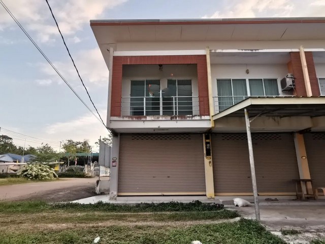 ขาย อาคารพาณิชย์ ปิยะพัฒน์ ถนน สายชัยบุรี-ปากพัง วิลเลจ สุราษฎร์ธานี