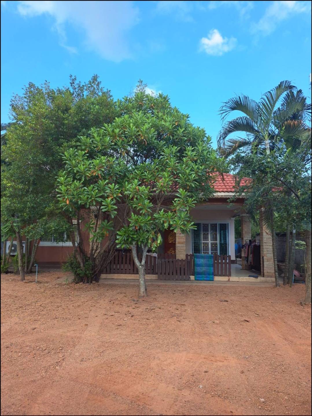 ขาย/เช่าบ้านเดี่ยวชั้นเดียว บรรยากาศบ้านสวน ทำเลดี หมู่บ้านอนามัยไทยเจริญ จ.อุดรธานี