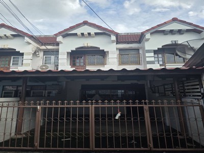 ขายทาวน์เฮ้าส์ เมืองโคราช 20 ตร.วา | บ้านราคาถูก รีโนเวทได้ ทำเลดี เดินทางสะดวก