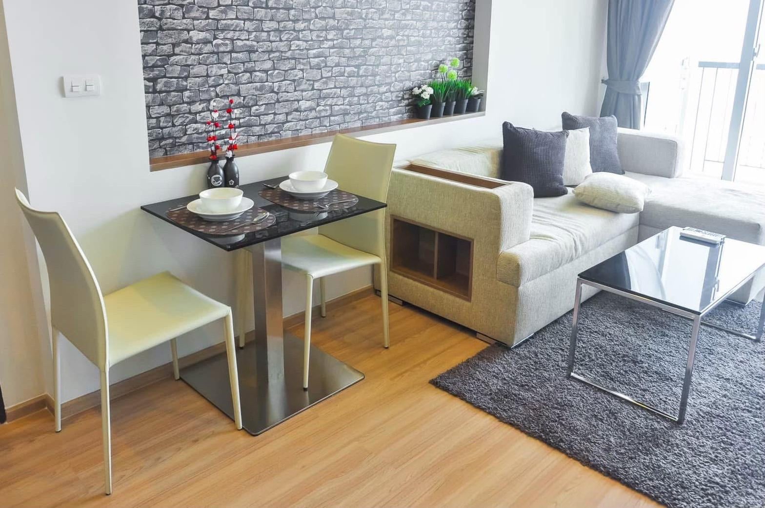 Rhythm Sathorn Clean Comfortable 36th Floor BTS Saphan Taksin