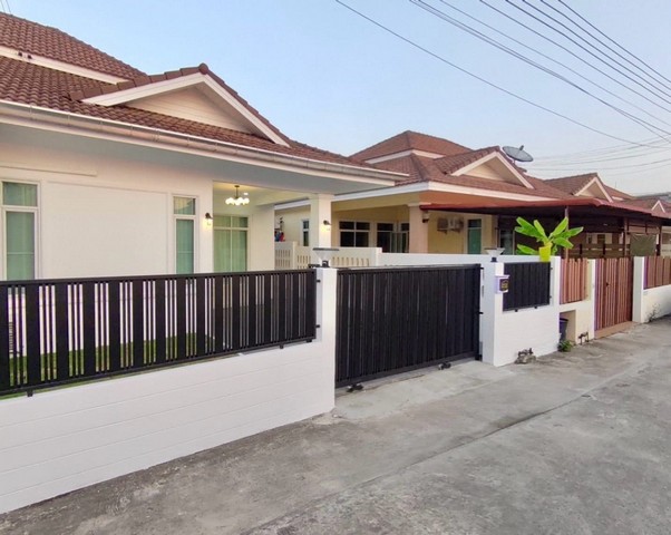 บ้านซอยเขาน้อย  ใกล้ทางรถไฟเพียง20เมตร  เฟอร์บิวอินเครื่องใช้ไฟฟ้า  IJUUCVX