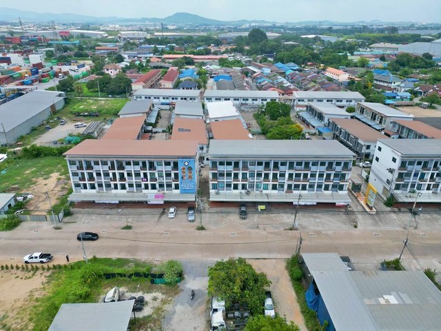 ขายอาคารพาณิชย์ หน้าหมู่บ้านเดอะ เพอร์เฟค ทาวน์ ศรีราชา ชลบุรี FP-B01737