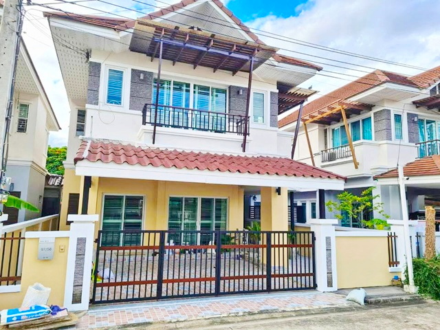 เฟอร์ฯครบ 3 นอน  ตลาดกรุงเทพ-นนท์ 2.1 กม. กรุงเทพ-นนท์3 MRTแยกติวานนท์ 600 ม. ให้เช่า ทาวน์เฮ้าส์ 2 ชั้น 37 ตร.วา. 296 ตร.ม.