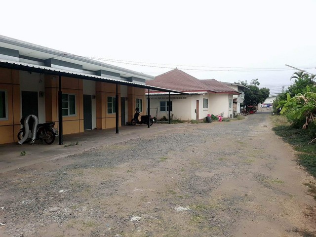 ขายบ้าน พร้อมธุรกิจหอพัก 5 ห้อง อำเภอเมือง จังหวัดบุรีรัมย์ เนื้อที่ 3 งาน 47 ตารางวา