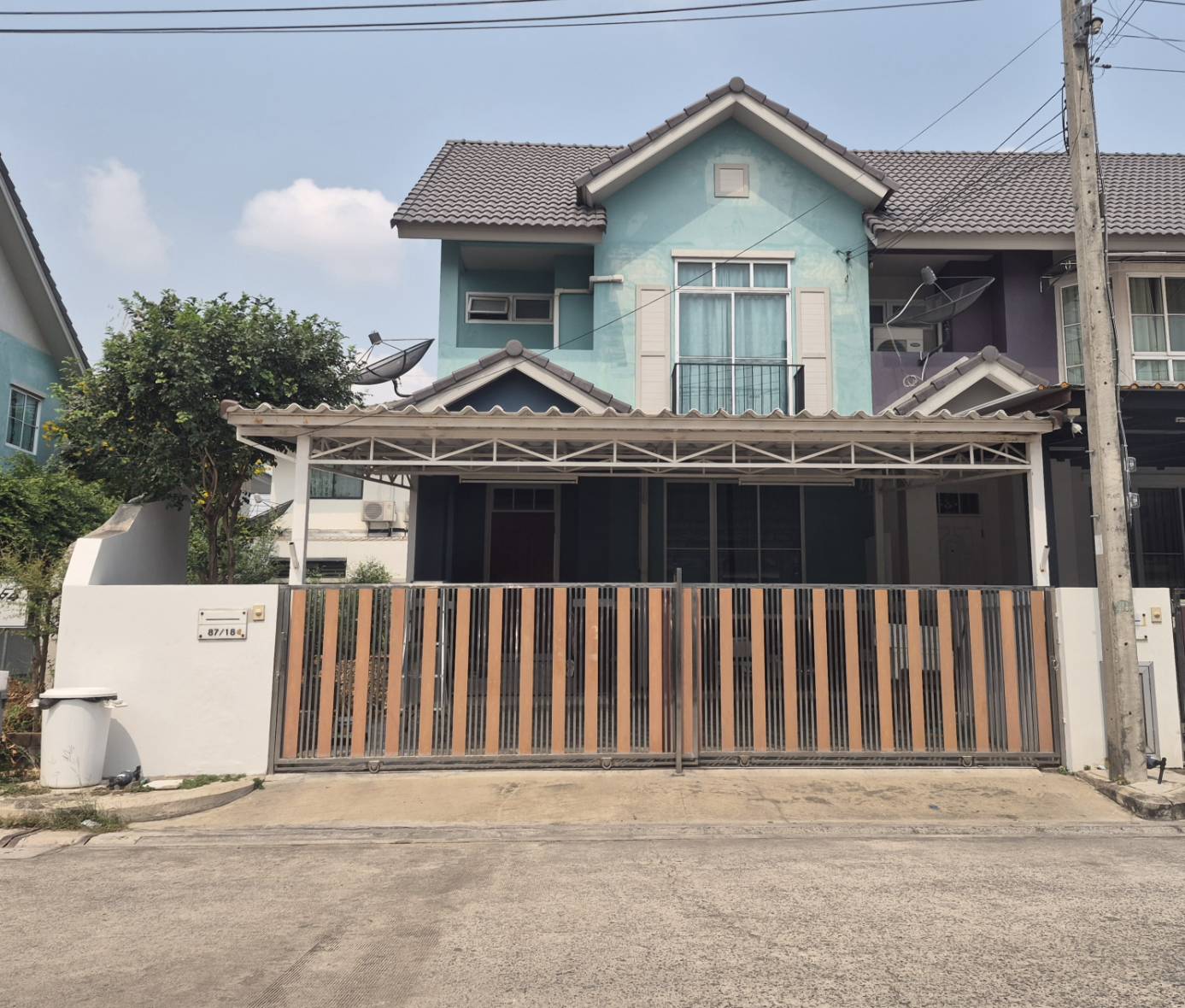 ขายทาวน์โฮม  เดอะโฟริเอช รังสิต-คลอง4 ต.ลาดสวาย อ.ลำลูกกา จ.ปทุมธานี