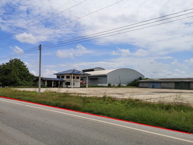 ขาย โกดังพร้อมอาคารสำนักงาน เมืองอุตรดิตถ์ ถนนคันคลองชลประทาน