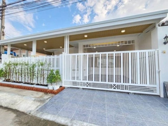 ขายบ้านเดี่ยว พัทยา รวิพรซิตี้การ์เด้นวิลเลจ หนองปรือ บางละมุง TP-H1812