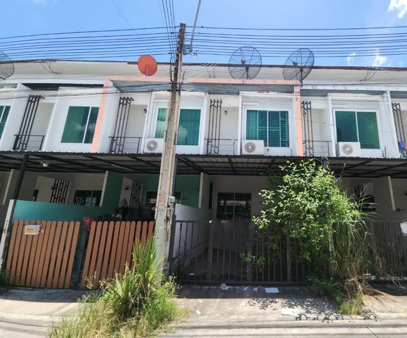 ขายทาวน์เฮ้าส์ สมาร์ทแลนด์ นิวสไตล์ ถนน ห้วยปราบ-พันเสด็จใน ศรีราชา ชลบุรี