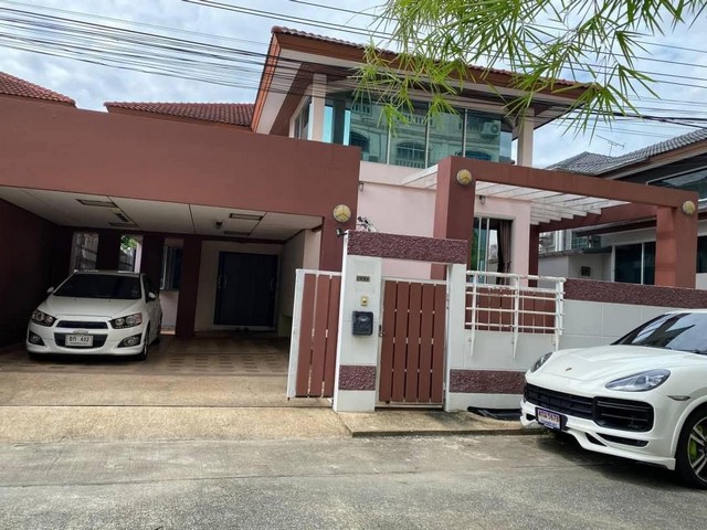 รหัสC7024 ให้เช่าบ้านเดี่ยว 2ชั้น หมู่บ้านอารีน่า การ์เด้นท์ อ่อนนุช 44 สุขุมวิท93 สุขุมวิท101