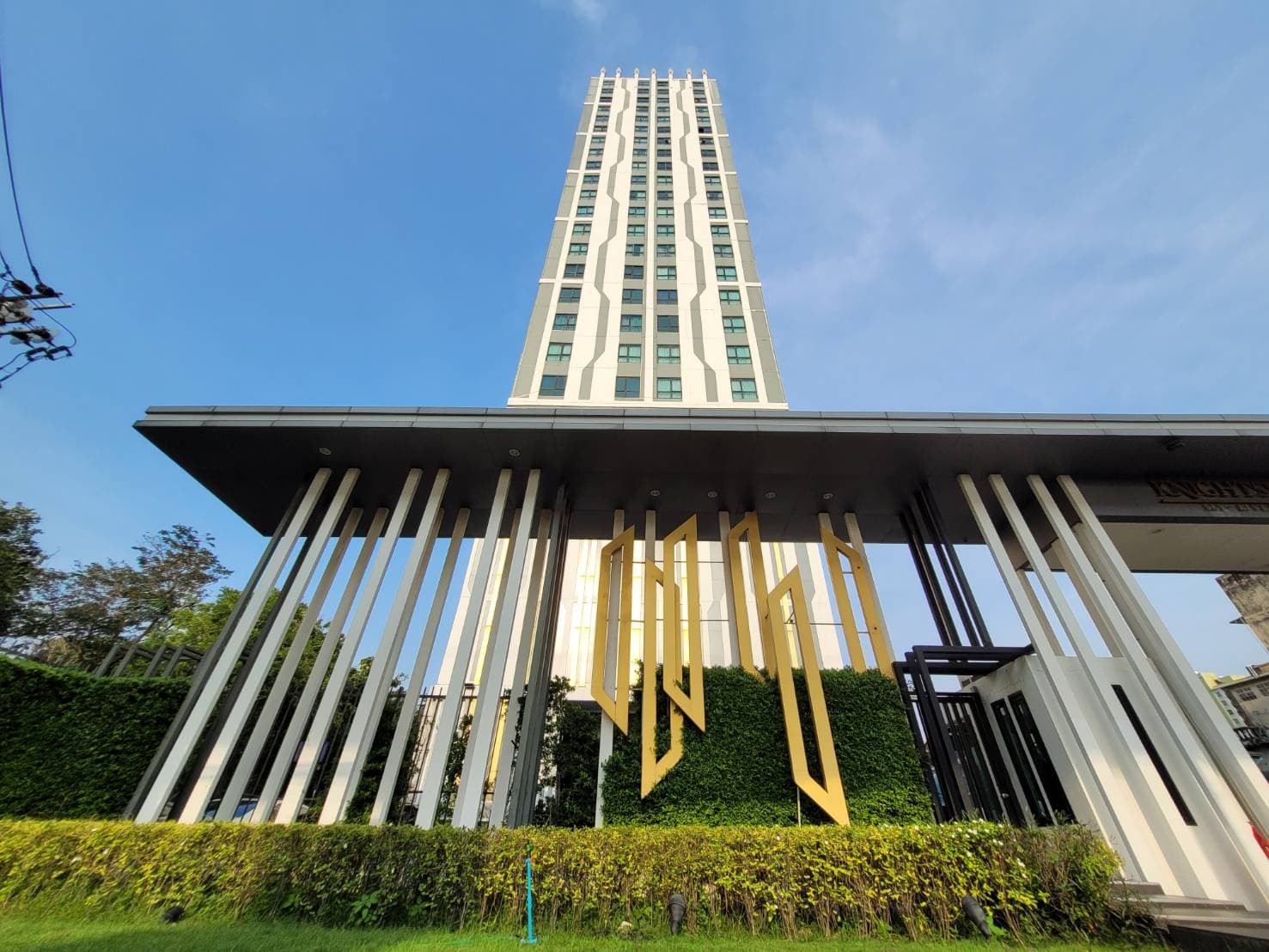 ขาย คอนโด ไนท์บริดจ์ สกาย ริเวอร์ โอเชี่ยน สมุทรปราการ ใกล้ BTS สถานีปากน้ำ 0.35 กม.