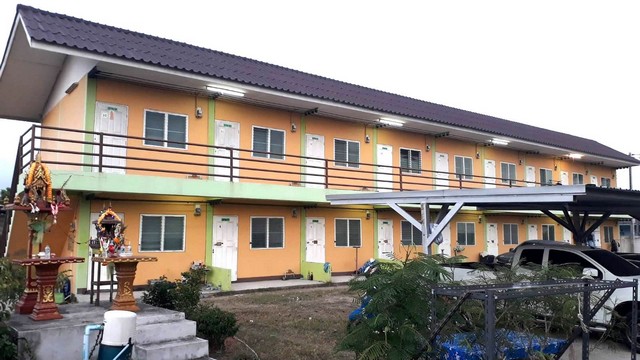 ขายด่วนหอพัก 2ชั้น 18ห้อง 7.9ล้านบาท ทำเลดีใกล้นิคม ทำต่อได้ ต.มะขามคู่ อ.นิคมพัฒนา ระยอง