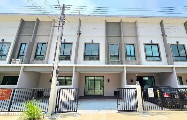 ทาวน์โฮม 2 ชั้น เดอะ เมทโทร ราชพฤกษ์ - 346 ถูกสุดในโครงการ