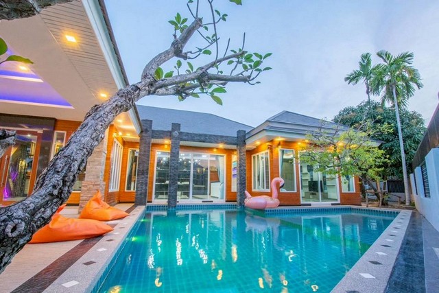 ขายบ้านพูลวิลล่า ห้วยใหญ่ พัทยา ชลบุรี บ้านหัวมุม อากาศดี วิวทุ่งนา ธรรมชาติสุดๆ