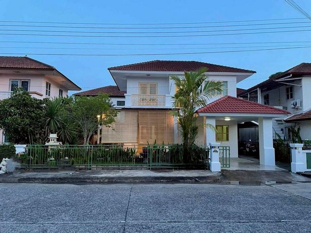 โซนสันทราย ขายเพียง 2.9 ล้าน 54 ตรว. บ้านเดี่ยว 2 ชั้น โครงการคุณภาพจาก #แลนด์แอนด์เฮ้าส์ เฟอร์นิเจอร์ครบ พร้อมเข้าอยู่ เดินทางสะดวก