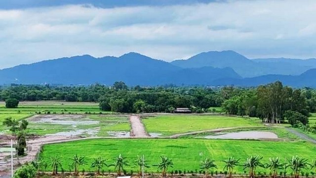 พื้นที่ดิน - 400 ตาราง.วา  690000 B. Special Stock วิวเขา ถูกมาก ผ่อนได้