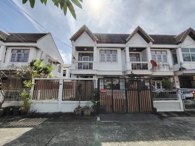 ขายทาวน์เฮ้าส์ 2 ชั้น โครงการ บ้านเมธา 2  เขตบางเขน กรุงเทพ  ห่างจาก แฟชั่นไอส์แลนด์ 6 กม.