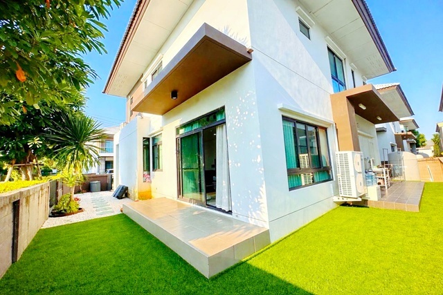 บางนา-สุขาภิบาล2 ใกล้รพ.สิรินธร 1.4 กม. คฤหาสน์ บ้านเดี่ยว ประเวศ 4นอน ใกล้ แจสกรีน วิลเลจ ประเวศ 850ม. 4น้ำ 55 ตร.ว. 220ตร.ม.