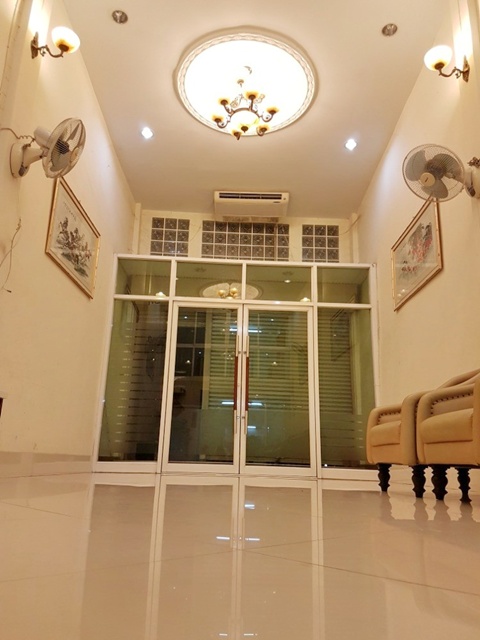 ตลาดสดโอ๋เอ๋ 500 ม. BTS วุฒากาศ 3.7 กม. พระราม2-7-13 ขาย-ให้เช่าอาคารพาณิชย์ 3 ชั้น 17 ตร.วา. 227 ตร.ม.