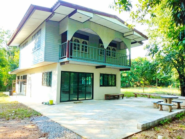 ถ.มิตรภาพ NIDA สีคิ้ว บ้านเดี่ยว 2 ชั้นหลังใหญ่ 3 นอน 2 น้ำ อ่างซับประดู่ คลองตะแบก 900 ม. ปั๊มน้ำมัน ปตท.  1.5ไร่  บรรยากาศร่มรื่น