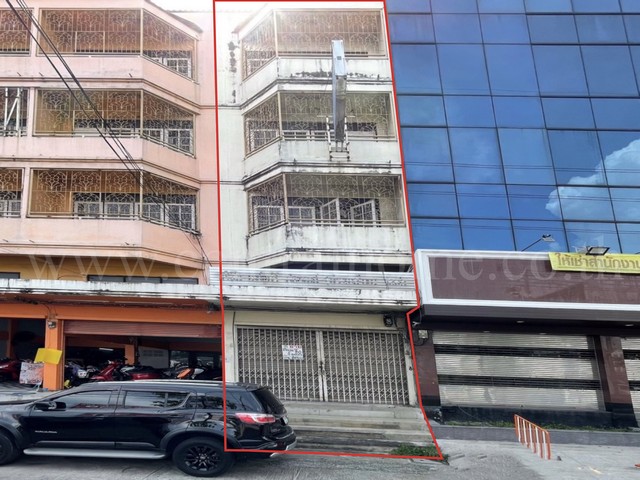 ขายด่วน อาคารพาณิชย์ 4 ชั้น ติดถนนสายหลัก กาญจนาภิเษก - บางแค