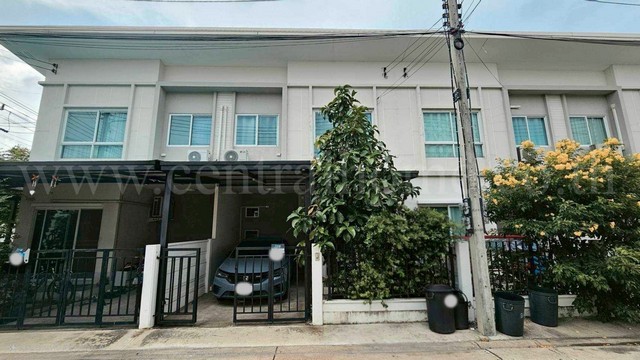 ให้เช่า ทาวน์โฮม เจ ทาวน์ เอ็กคลูซีฟ รังสิต - คลอง 1 บ้านสวย พร้อมอยู่